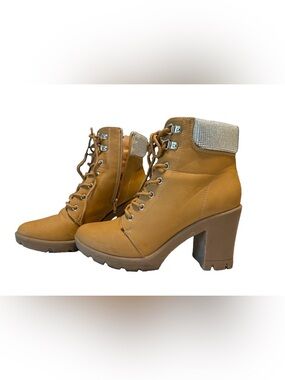 Women's Tan Lace-Up Chunky Heel Boot Sz 9.5 | 3 inch heels